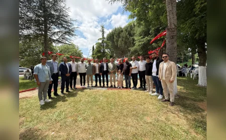 MHP ve AK Parti Beykoz teşkilatları Cumhuriyetköy Pilav Günü’nde bayramlaştı