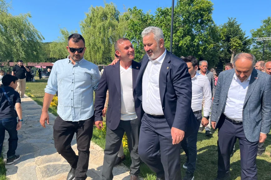 TBMM İdari Amiri Hasan Turan, Gümüşhaneliler Şenliği’nde Beykoz’da halkla buluştu