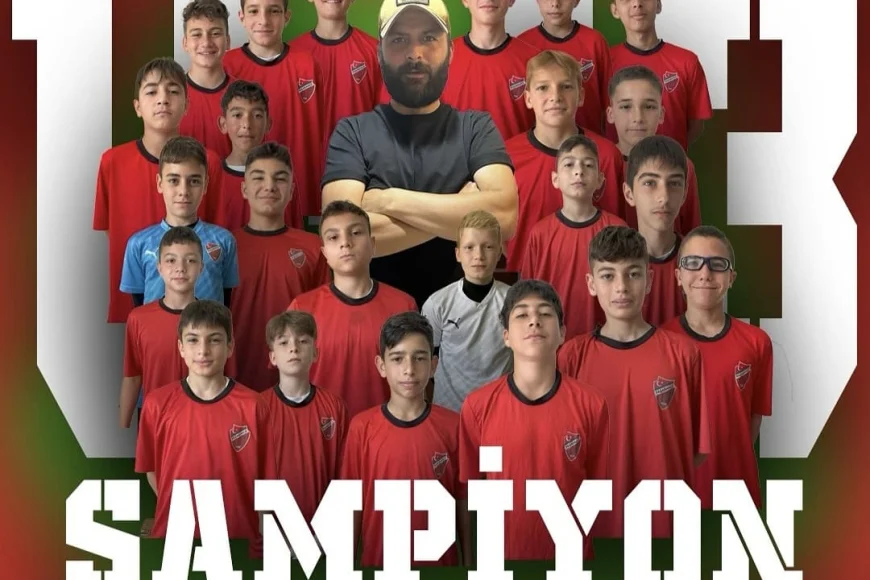 Paşabahçespor U13 Takımı’ndan İstanbul’da tarihi zafer: 70. Grup’ta namağlup şampiyonluk!