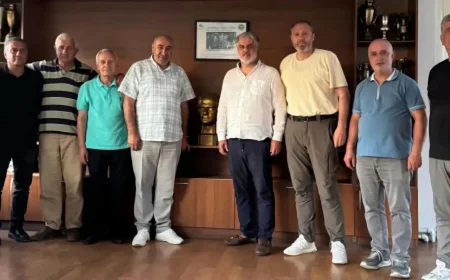 İYİ Parti Beykoz’dan Anadoluhisarı İdmanyurdu’na Tebrik Ziyareti: “Başarı, Tüm İlçemizin Gururudur”