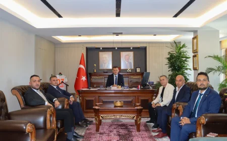MHP Beykoz İlçe Başkanlığı’ndan Kaymakam Fatih Ürkmezer’e ziyaret: "Kamu kurumlarının vatandaşla bağı güçlü tutulmalı"