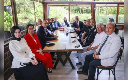 15 Temmuz’un maneviyatı Beykoz’da yaşatıldı: Şehit ailesi ve gaziye devlet protokolünden ziyaret