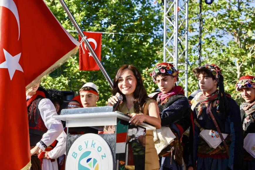 Beykoz’da Uluslararası Harmoni Festivali başladı, kültürler müzik ve dansla buluştu