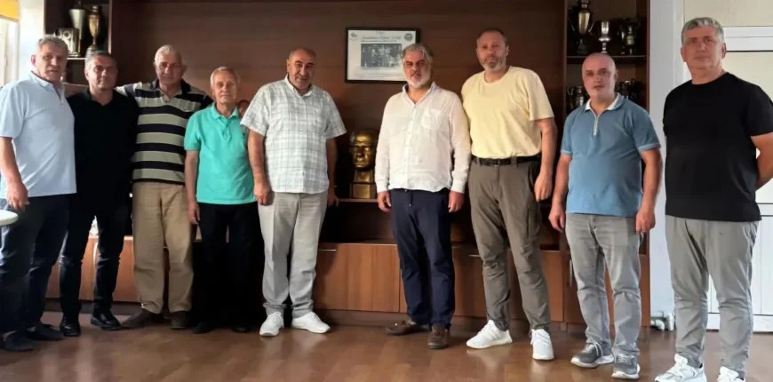 İYİ Parti Beykoz’dan Anadoluhisarı İdmanyurdu’na Tebrik Ziyareti: “Başarı, Tüm İlçemizin Gururudur”