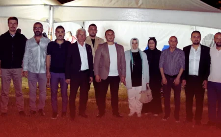 MHP Beykoz İlçe Başkanı Emre Çömlekçi: "Kızılay Türk milletinin vicdanıdır"