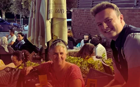 Beykoz’da 2025 Aile Yılı etkinliğinde KADES uygulaması tanıtıldı, vatandaşlara şiddetle mücadele projeleri anlatıldı