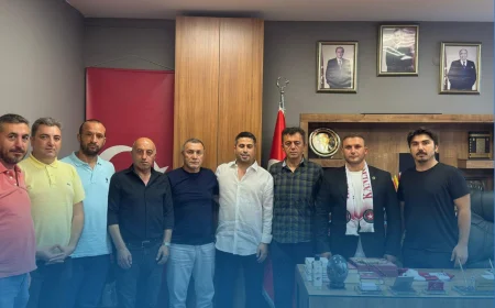 Kanlıca Spor Kulübü Başkanı Hüseyin Burak Gültekin: "Gençlerimizin sporla buluşması için çalışmalarımız sürecek"