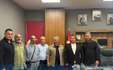 MHP Beykoz İlçe Başkanı Emre Çömlekçi: "Camiler toplumun kaynaştığı ve dayanışmanın merkezi"