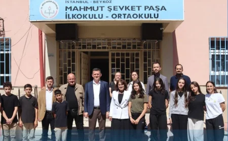Beykoz Kaymakamı Fatih Ürkmezer Mahmutşevketpaşa İlk ve Ortaokulu’nu ziyaret ederek eğitim faaliyetlerini inceledi