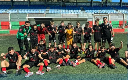 Paşabahçe Spor Kulübü, U13 Takımını U14 Ligi’nde Beykoz Elmalı Spor Adıyla Sahaya Çıkardı