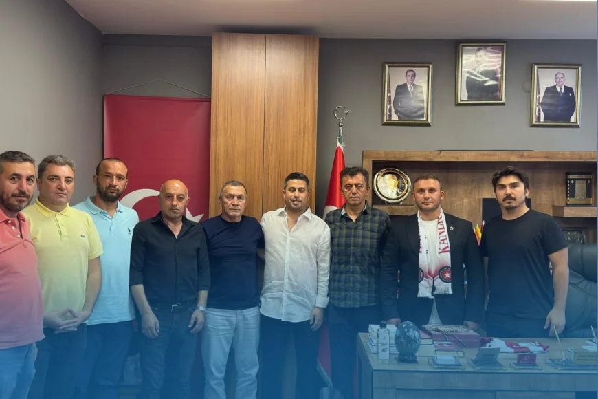 Kanlıca Spor Kulübü Başkanı Hüseyin Burak Gültekin: "Gençlerimizin sporla buluşması için çalışmalarımız sürecek"
