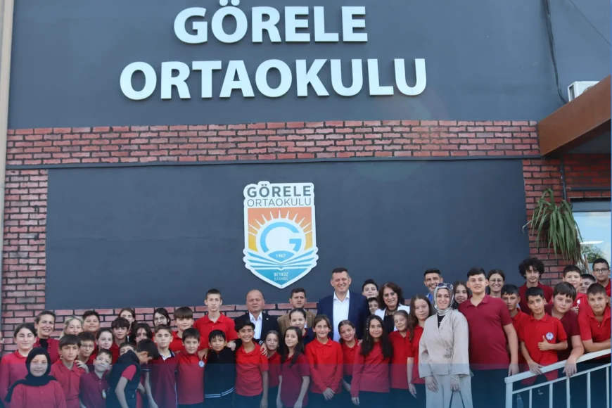 Beykoz Kaymakamı Fatih Ürkmezer’den öğretmen ve öğrencilere mesaj: “Başarı için akademik gelişim kadar sosyal yönlendirme de önemli”