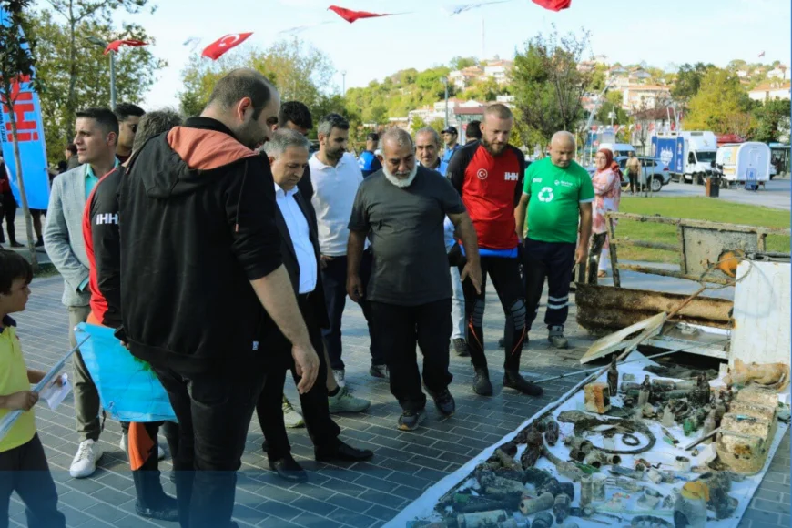 Beykoz’da çevre seferberliği: Ormanda atık toplama ve deniz dibi temizliğiyle farkındalık etkinliği düzenlendi