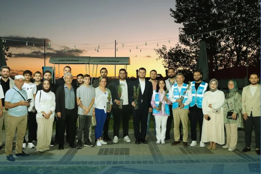 Beykoz’da Dünya Temizlik Günü’nde fidan dağıtımıyla çevre bilincine dikkat çekildi