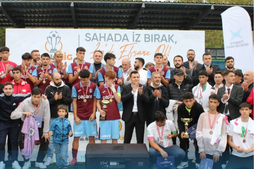 Beykoz’da TÜGVA GençLig Finalinde Trabzon Şampiyon Oldu, Kaymakam Ürkmezer Gençlere Sporun Birleştirici Gücünü Vurguladı