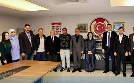 Beykoz Kaymakamı Dr. Fatih Ürkmezer’den Muhtarlar Derneği’ne Ziyaret: “Mahallelerde Hizmet ve İş Birliği Güçleniyor”
