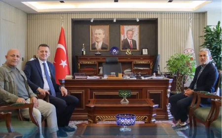Aykut Kocaman ve Seyfettin Taştan’dan Beykoz Kaymakamı Dr. Fatih Ürkmezer’e Ziyaret: “Spor Toplumu Birleştiren Güçtür”