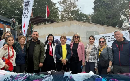 Paşabahçe Meydanı’nda Dayanışmanın En Güzel Örneği: CHP’li Melih Karakaya’dan Sivil Toplum Kermesine Destek Ziyareti