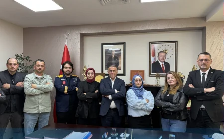 Beykoz AFAD Gönüllülerinden Beykoz Belediye Başkan Yardımcısı Sedat Altun’a Ziyaret: Afet Bilincinde Dayanışma Vurgusu