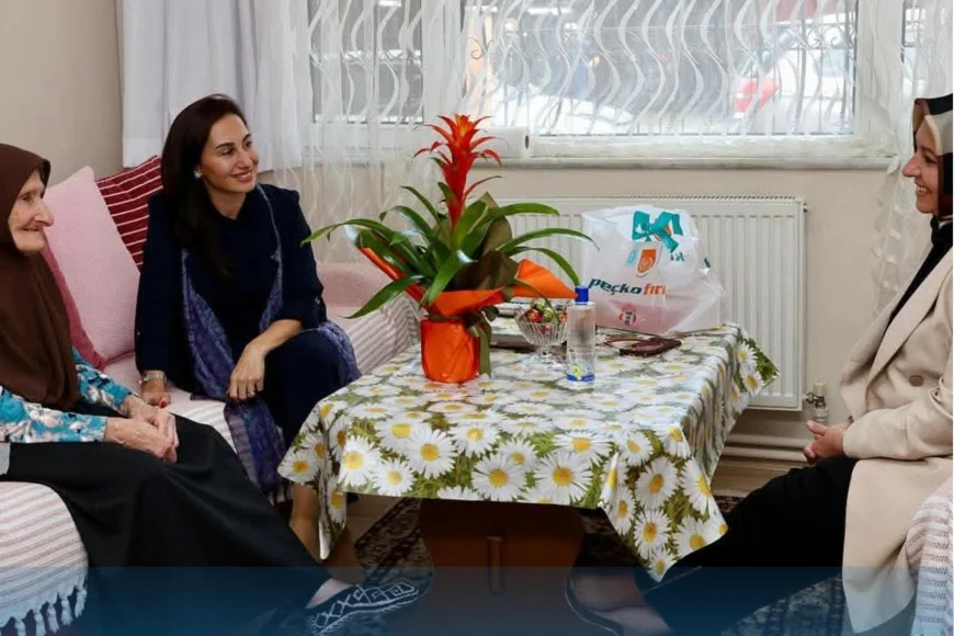 Beykoz Belediye Başkan Vekili Özlem Vural Gürzel, Cumhurbaşkanı Erdoğan’ın sütannesi Binnaz Baloğlu’nu ziyaret etti