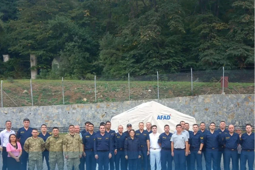 Beykoz Belediyesi ve AFAD iş birliğiyle Deniz Kuvvetleri personeline afet bilinci eğitimi verildi