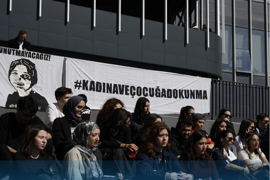 Beykoz’da Yürek Burkan Anma: Medipol Üniversitesi Öğrencileri Ayşenur Halil ve İkbal Uzuner’i Ölüm Yıl Dönümünde Andı