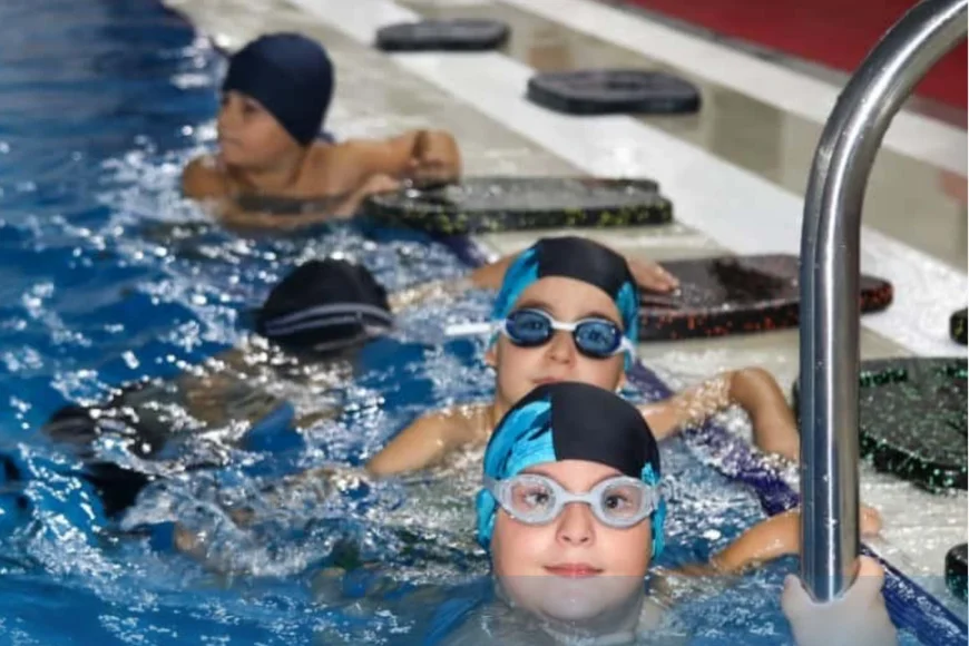Beykozlu çocuklar sporla büyüyor: Çavuşbaşı Kapalı Yüzme Havuzu geleceğe umut katıyor