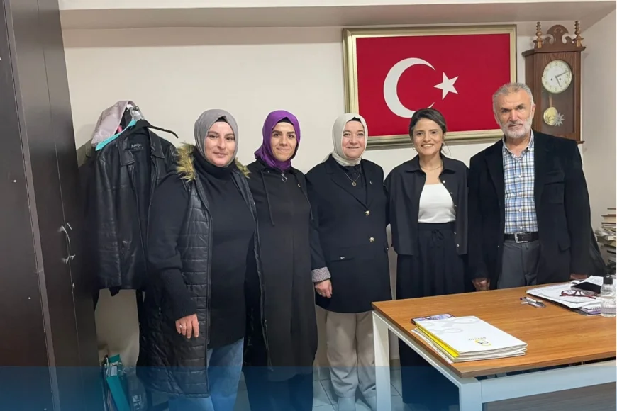 MHP Beykoz Kadın Kolları’ndan Beykoz Vakfı’na Nezaket Ziyareti