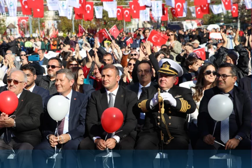 MHP Beykoz İlçe Teşkilatı, Cumhuriyetin 102. Yıl Kutlamalarında Birlik ve Beraberlik Mesajı Verdi