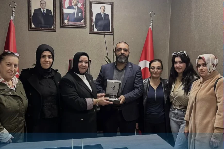 İş İnsanı Kemal Taşdemir’den MHP Beykoz İlçe Teşkilatı’na Ziyaret: “Birlik ve Dayanışma Beykoz’un Gücüdür”