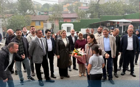 MHP Beykoz İlçe Başkanlığı Rüzgarlıbahçe Muhtarlığı ve Şehit Hasan Kaya Okulu’nu Ziyaret Etti