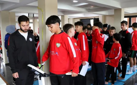 Beykoz’da Genç Sporcular İçin Bilimsel Eğitim Atağı: Sporcu Gelişim Kampının İkinci Etabı Tamamlandı