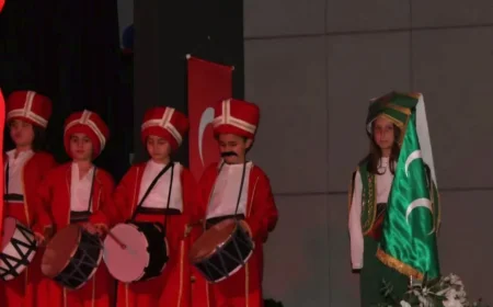 Mevlana Haftası Anma Programı Soğuksu Yücel Çelikbilek Kültür Merkezi’nde Yoğun Katılımla Gerçekleştirildi