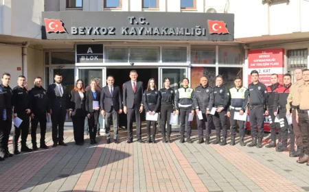 Beykoz’da Görev Yapan Emniyet Personeline Başarı Belgeleri Törenle Takdim Edildi