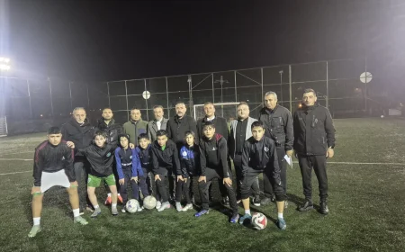 MHP’den Elmalı Spor Kulübü’ne Ziyaret: “Gençlerin Desteklenmesi Milli Bir Sorumluluktur”