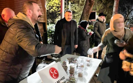 MHP Beykoz Teşkilatı Yuşa Hazretleri’nde Kandil Gecesinde Dualarla Bir Araya Geldi