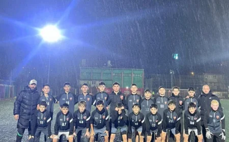 MHP Beykoz İlçe Teşkilatı Paşabahçe Mahallesi’nde Spor Camiasıyla Bir Araya Geldi