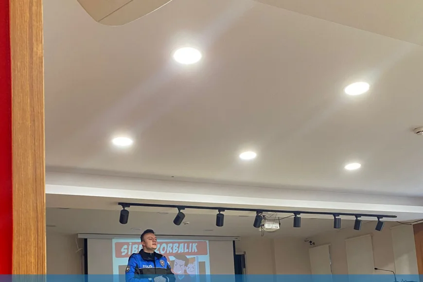 BEYKOZ’DA GELECEĞE ATILAN GÜVENLİ ADIMLAR PROJESİ KAPSAMINDA ÖĞRENCİLERE SEMİNER DÜZENLENDİ