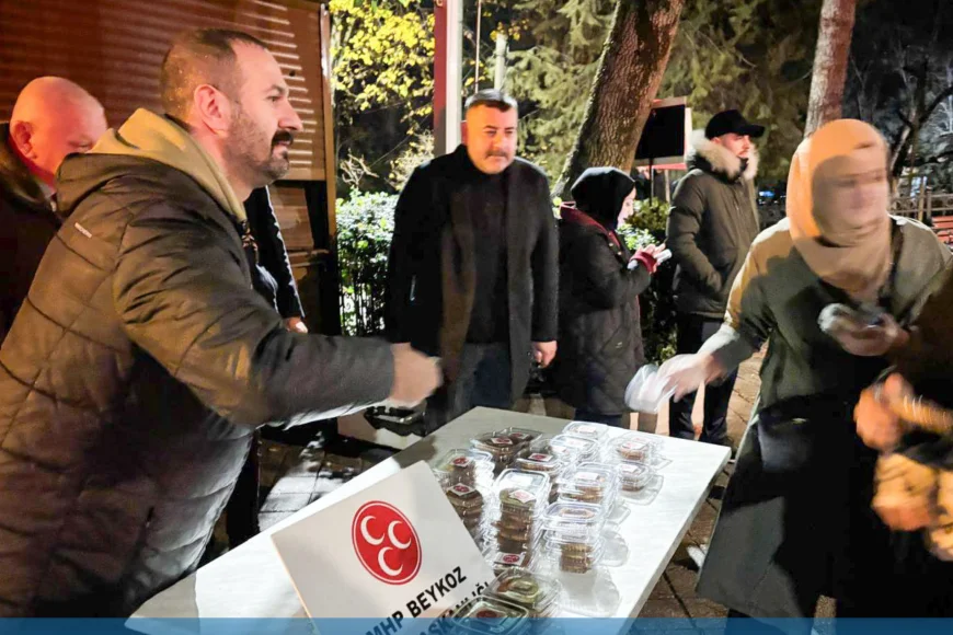 MHP Beykoz Teşkilatı Yuşa Hazretleri’nde Kandil Gecesinde Dualarla Bir Araya Geldi