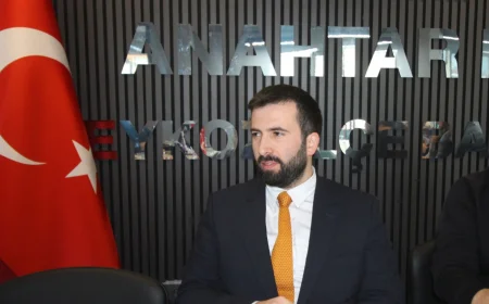 Anahtar Parti Beykoz İlçe Başkanı Onur Kaya: “İzahı Olmayanın Mizahı Olur, Kuralların Kral Olduğu Bir Siyaset İçin Yola Çıktık”