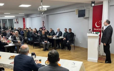 Saadet Partisi Beykoz İlçe Divan Toplantısı Geçmiş Dönem Başkanları ve Teşkilat Mensuplarıyla Birlik ve Beraberlik Vurgusuyla Gerçekleştirildi