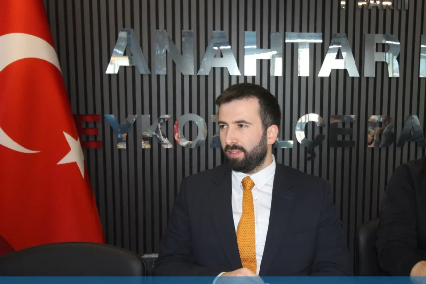 Anahtar Parti Beykoz İlçe Başkanı Onur Kaya: “İzahı Olmayanın Mizahı Olur, Kuralların Kral Olduğu Bir Siyaset İçin Yola Çıktık”