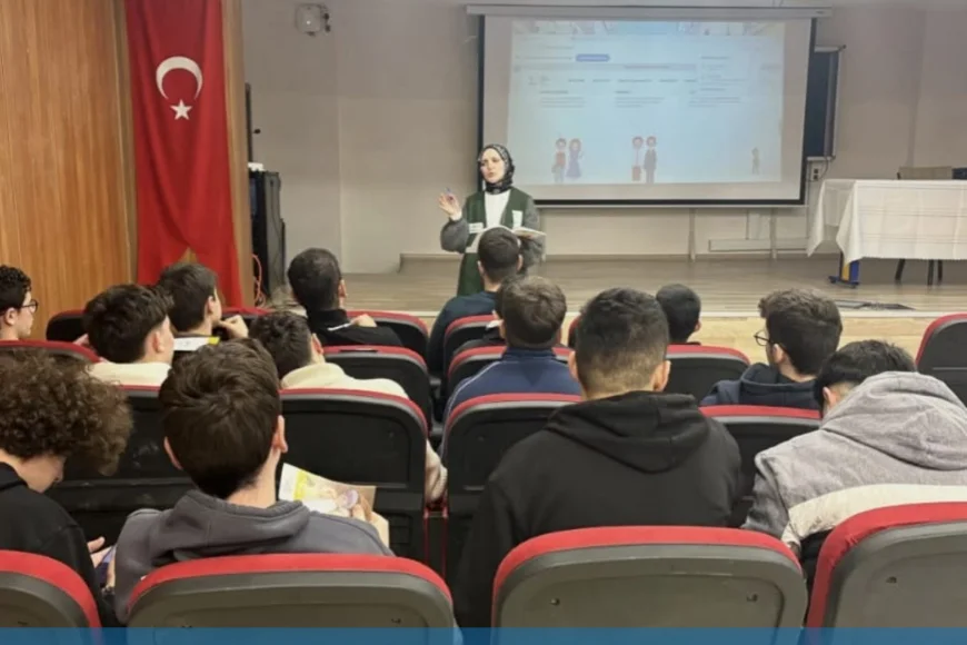 Yeşilay Beykoz’dan Gençlere Teknoloji Bağımlılığı Eğitimi: Dijital Denge ve Bilinçli Kullanım Vurgusu