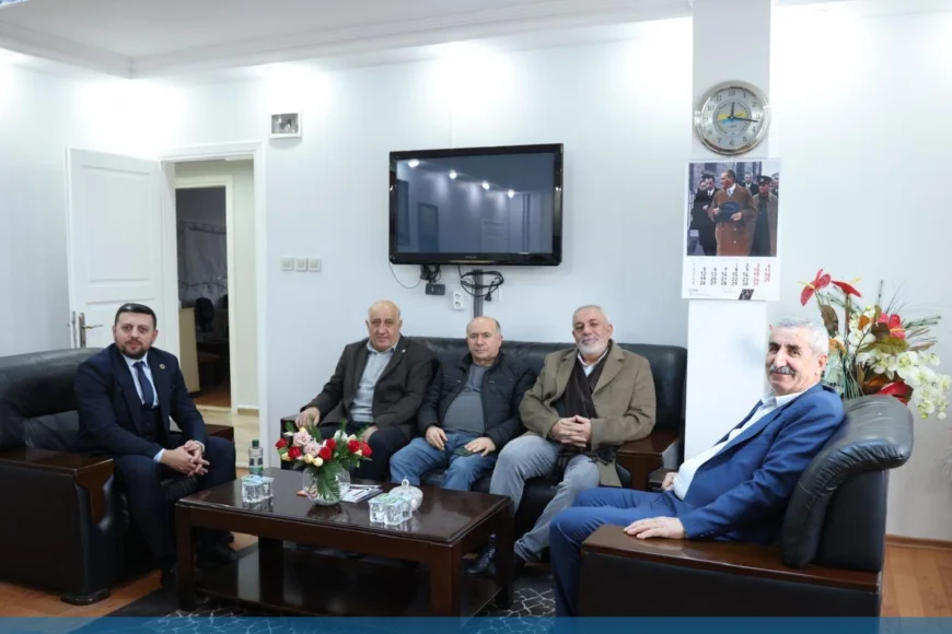 MHP Beykoz İlçe Heyetinden Pazarcı Esnafına Anlamlı Ziyaret Gerçekleştirildi