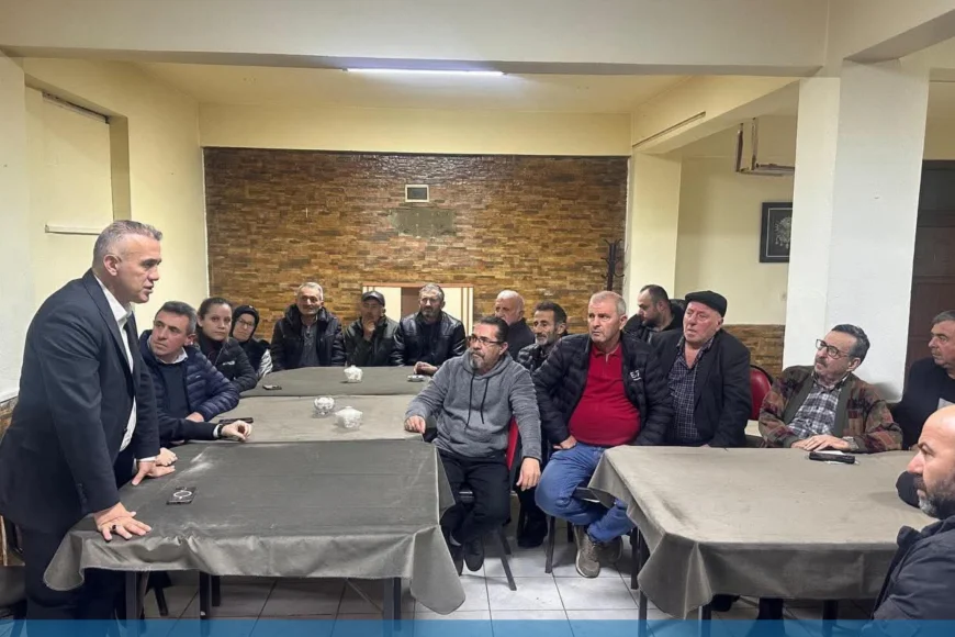 Cumhuriyetköy’de İmar Bilgilendirme Toplantısı Yapıldı Vatandaşlar Süreçler Hakkında Bilgilendirildi