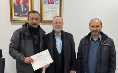 Saadet Partisi Beykoz İlçe Başkanı Hakan Gökcan’dan Soğuksu Mahallesi Muhtarı Muammer Aydınoğlu’na Teşekkür Ziyareti