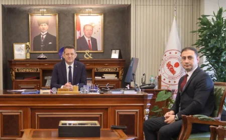 BEYKOZ İLÇE EMNİYET MÜDÜRÜ CEMAL ÜNLÜ’DEN KAYMAKAM FATİH ÜRKMEZER’E RESMİ ZİYARET