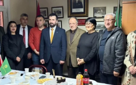 Anadolu Hisarı’nın Geleceği İçin Ortak Akıl Buluşması Siyaset ve Sivil Toplum Bir Araya Geldi