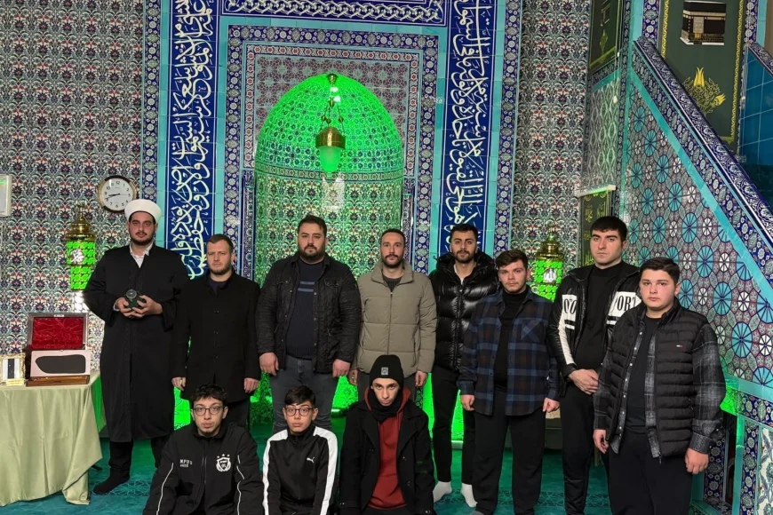 Beykoz Ülkü Ocakları Gümüşsuyu Bağlık Camii’nde Berat Kandilini Manevi Bir Atmosferde İhya Etti