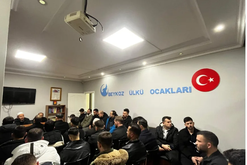 Beykoz Ülkü Ocakları Asrın Felaketinde Hayatını Kaybedenler ve Aziz Şehitler İçin Kur’an-ı Kerim Okuttu